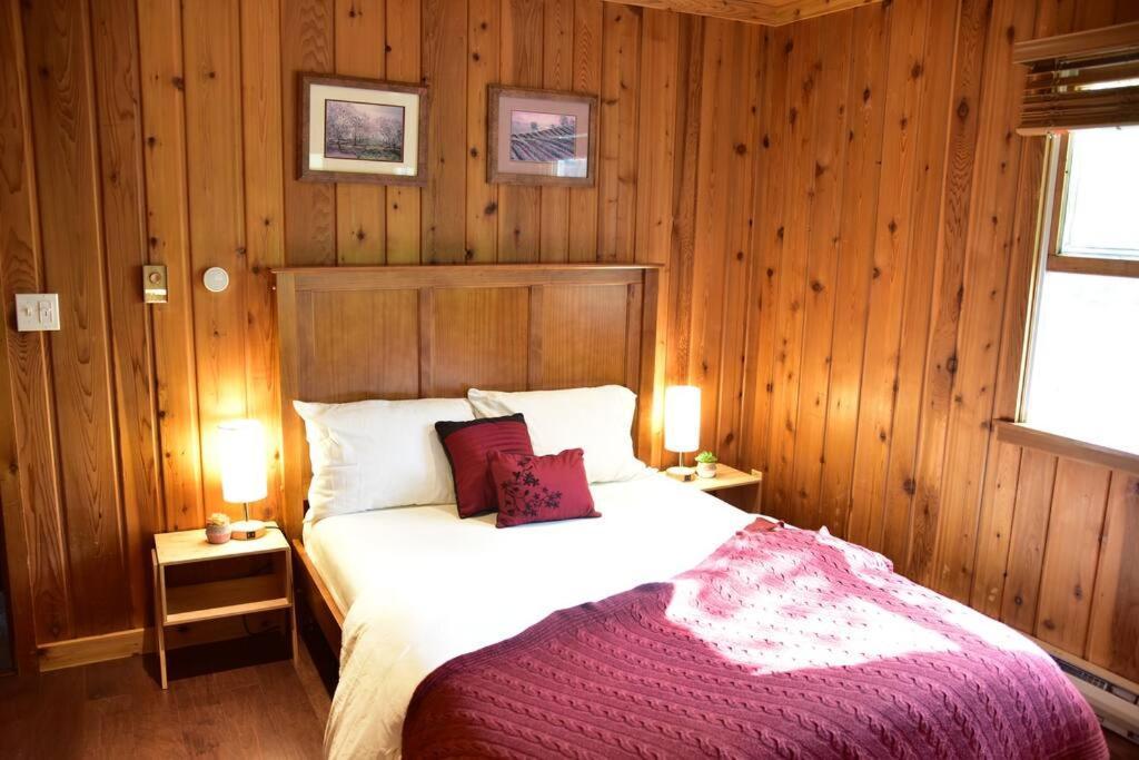 Quiet And Comfy 3Bed/2Bath - Chalet With Hot Tub. Cedar Zewnętrze zdjęcie